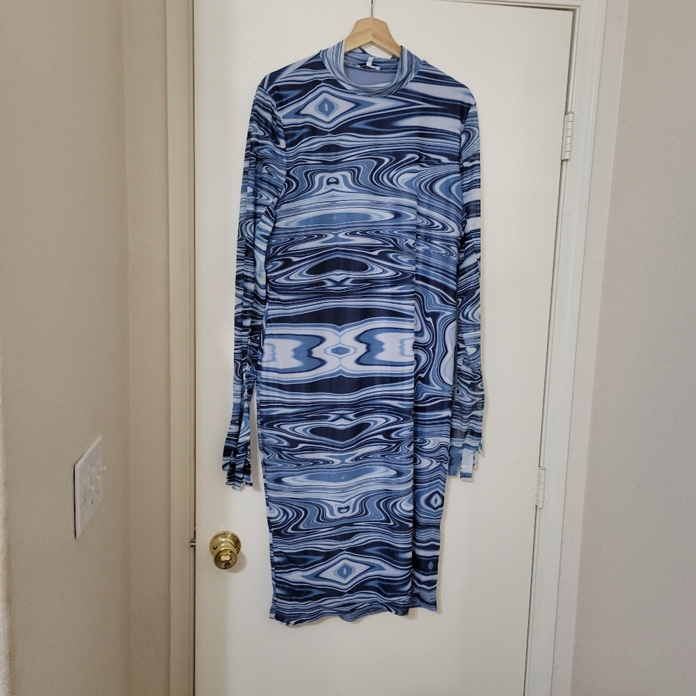 Fashion Nove Bule Marbie Dress